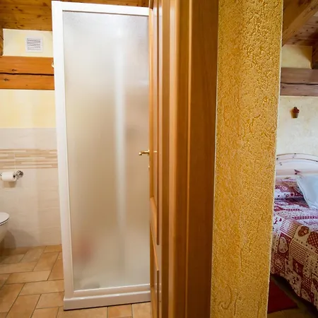 Au Coin Du Village Nocleg ze śniadaniem *